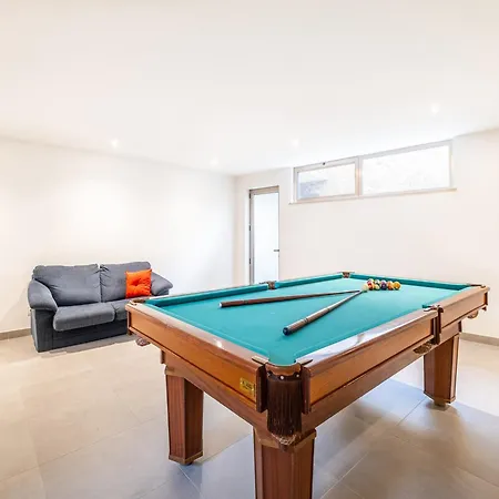 Holiday Home In Albufeira Near Marina & Pool Villa Albufeira